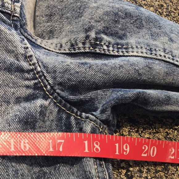 Ranbeeri Blue Stone Wash Denim Jacket 4 Pocket Button Snap Front Women’s M - Picture 13 of 14
